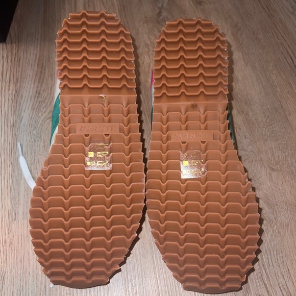 NWT Fuchsia and Kelly Green J.Crew joggers. Size 9.5. Wide foot friendly! - Picture 4 of 7